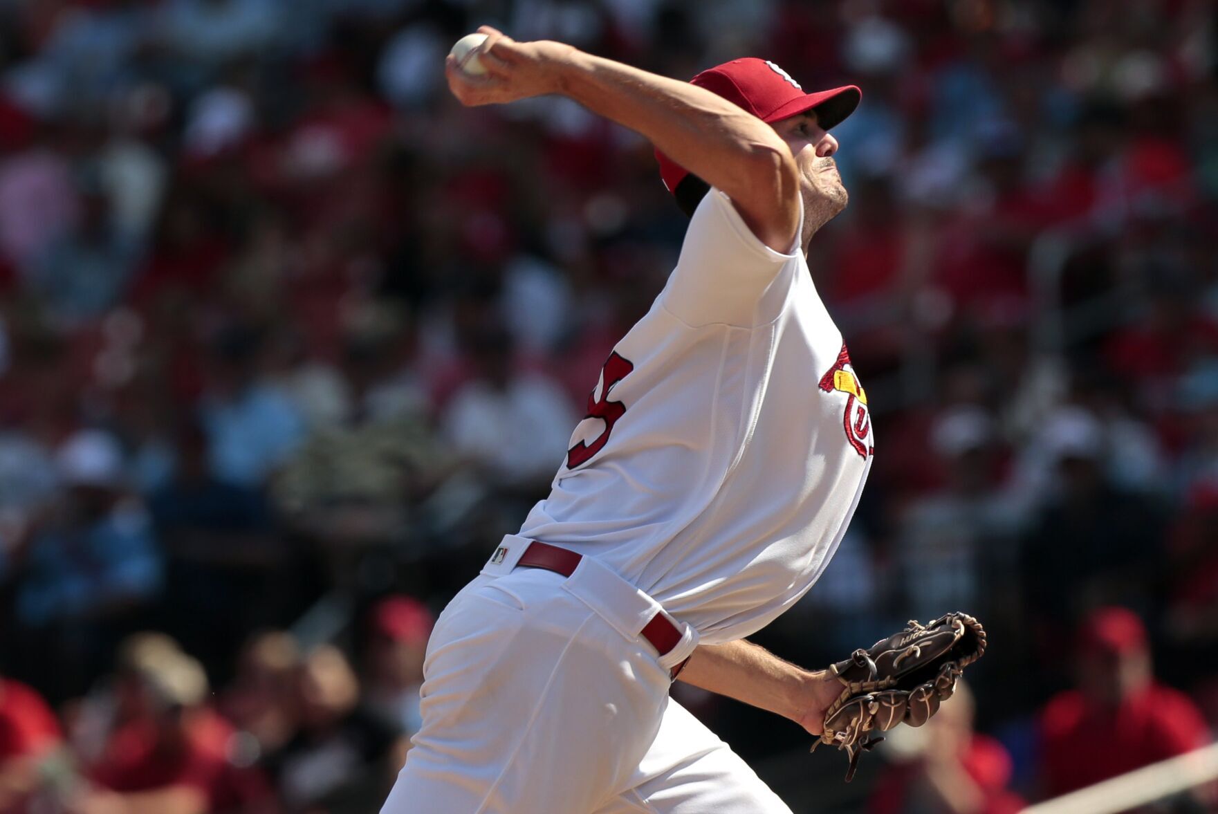 Cardinals beat Reds 5-1 in first game of doubleheader